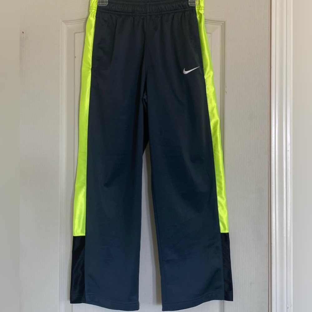 NIKE Boys Sweatpants Size Large